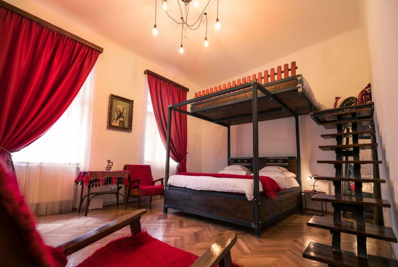 Folkloric Loft - Sibiul Vechi Apartment ภายนอก รูปภาพ